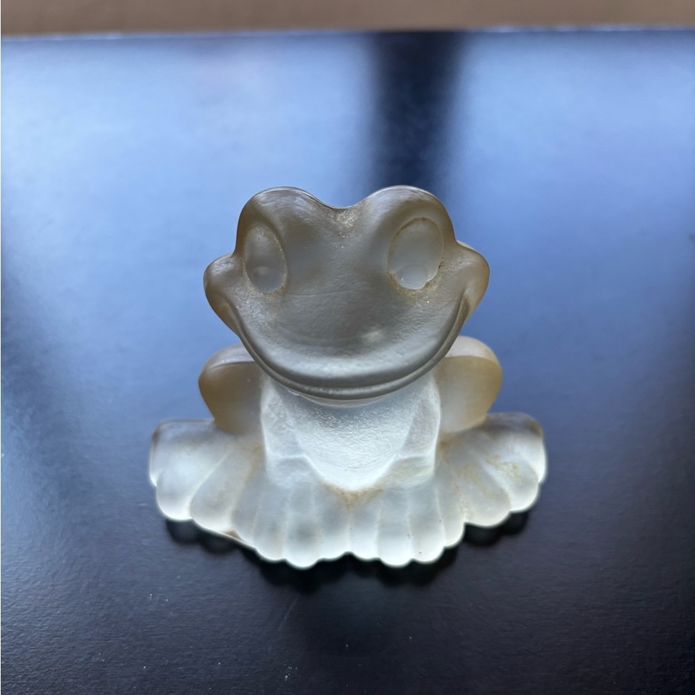 Goebel glass frog Todd paperweight